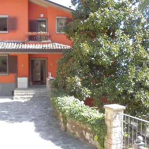 https://villa-luna-bb-bergamo.it-lombardy.com