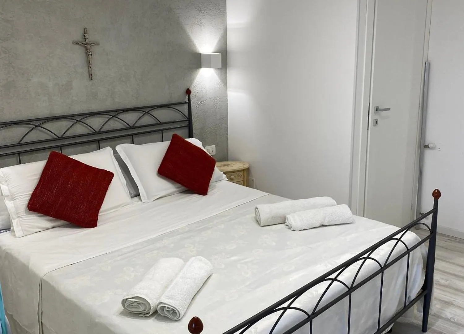Royal House Bed & Breakfast Catania 0*,  Italy